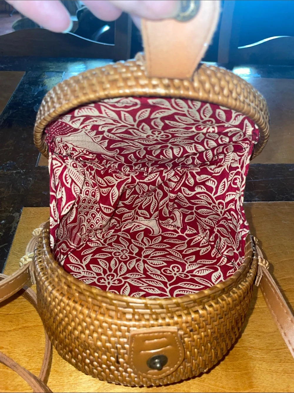 Round Woven Crossbody Bag in Brown